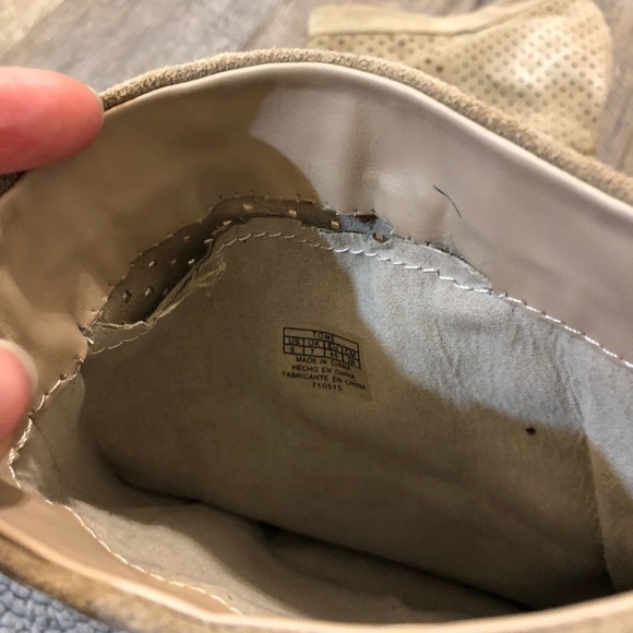 Tom’s boots‎ - Picture 6 of 8